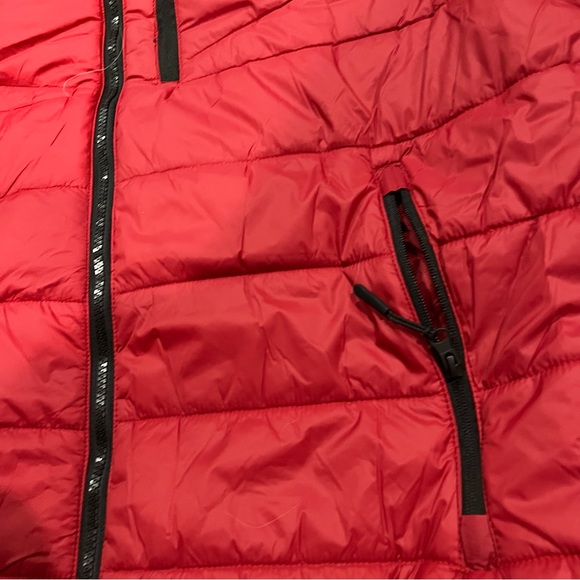 Reebok new with tags Men’s jacket/vest light puffer - Picture 4 of 9